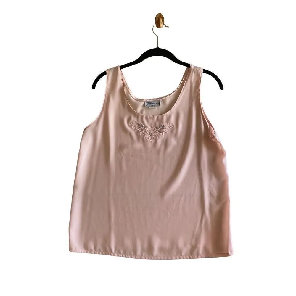 Vintage impressions of California women’s pink embroidered camisole med